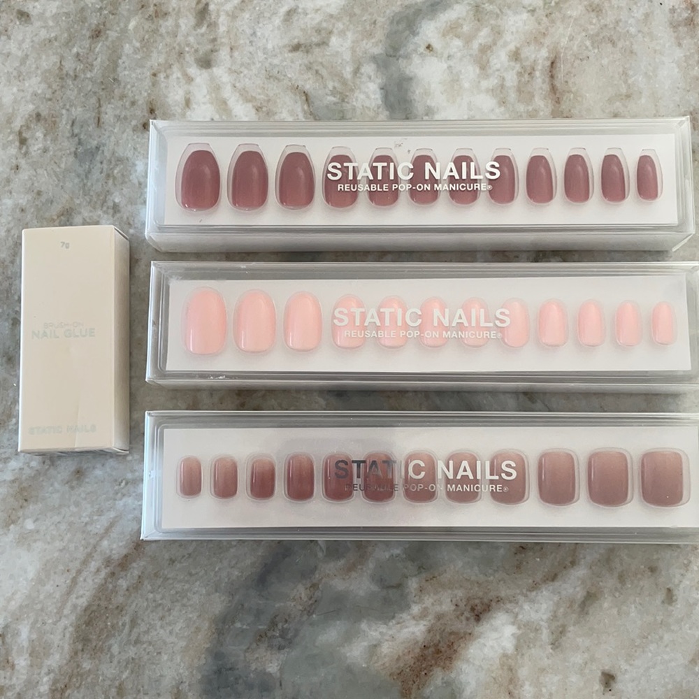 Static nails reusable pop on manicure - set of 3